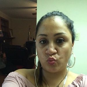 Meet your Posher, Beth